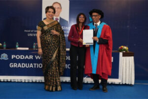 podar-world-college-module-toppers-babm-2025-4-uai-516x344